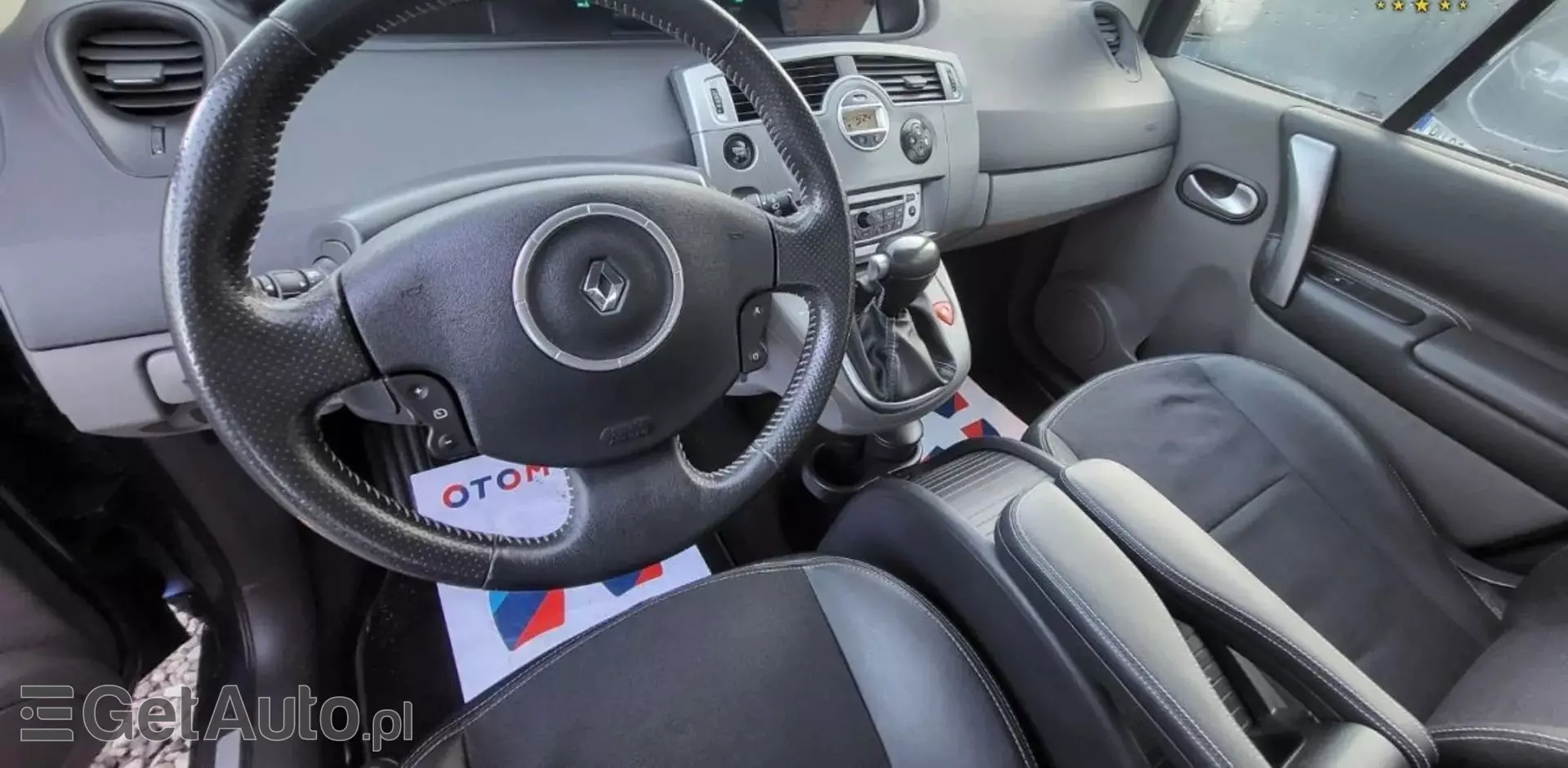 RENAULT Grand Scenic 