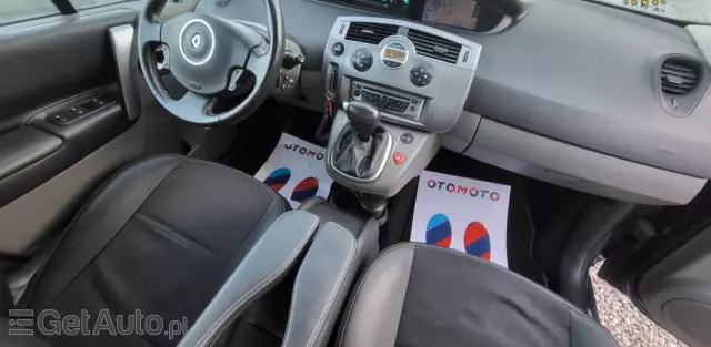 RENAULT Grand Scenic 