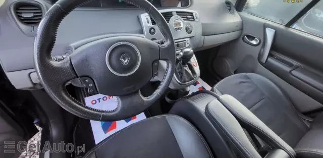 RENAULT Grand Scenic 