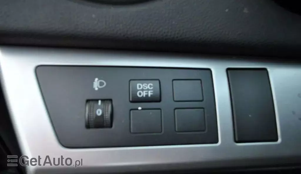 MAZDA 3 1.6i (105 KM)