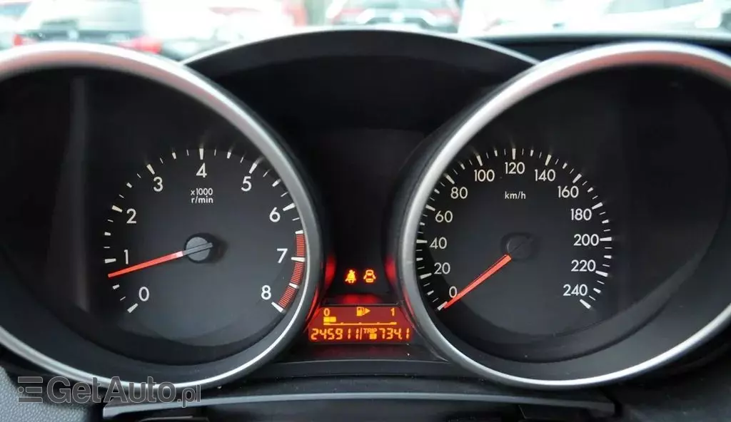 MAZDA 3 1.6i (105 KM)