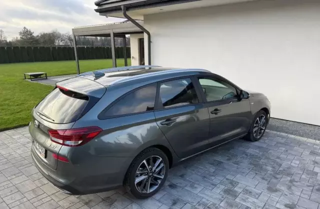 HYUNDAI I30 