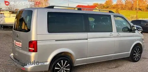 VOLKSWAGEN Caravelle 