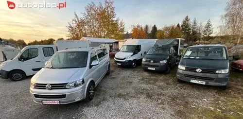 VOLKSWAGEN Caravelle 