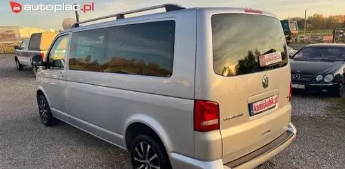 VOLKSWAGEN Caravelle 
