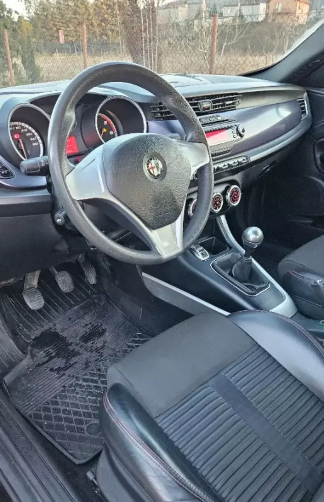 ALFA ROMEO Giulietta 
