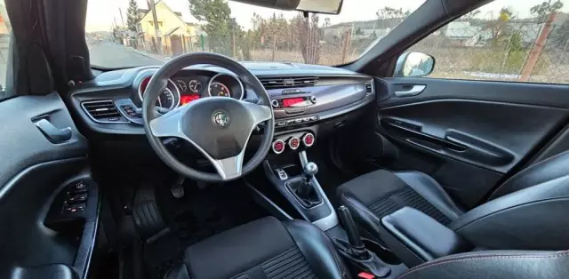 ALFA ROMEO Giulietta 