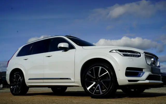 VOLVO XC 90 