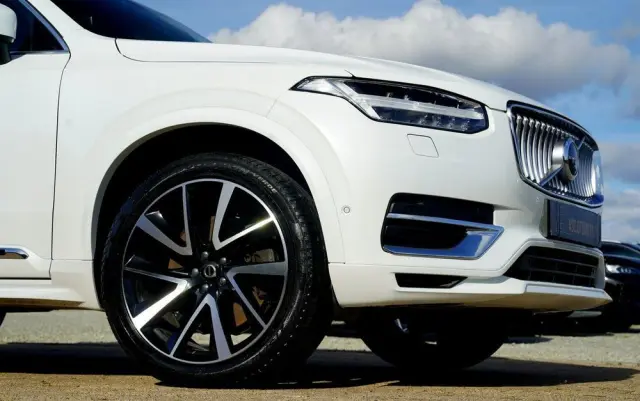 VOLVO XC 90 