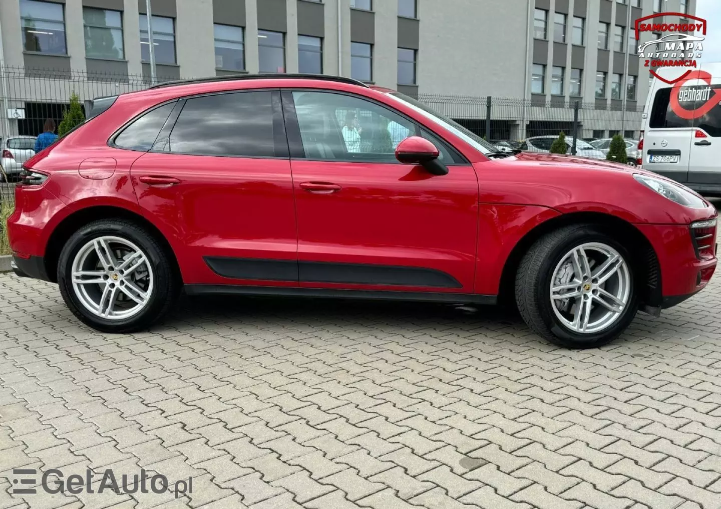 PORSCHE Macan S