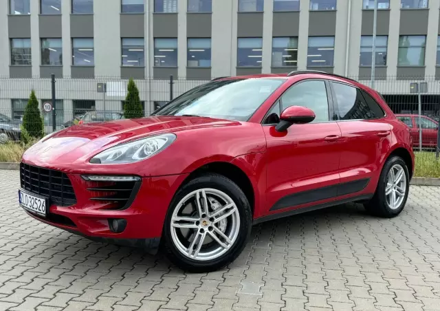PORSCHE Macan S
