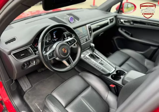 PORSCHE Macan S