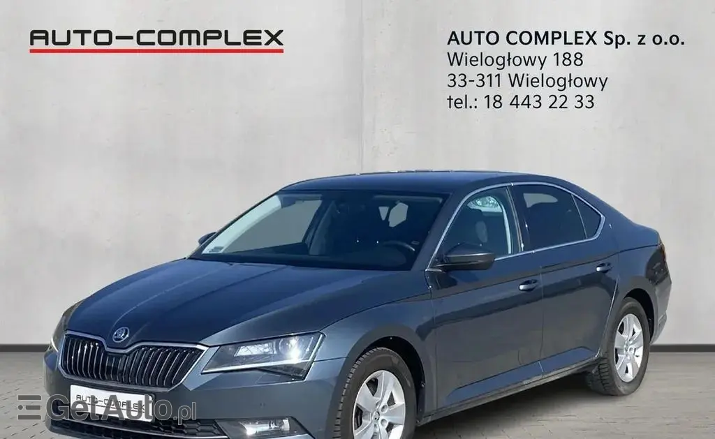 SKODA Superb 