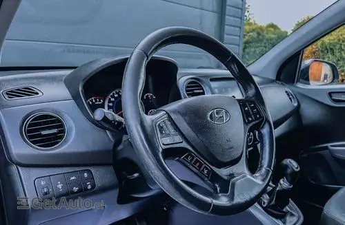 HYUNDAI I10 