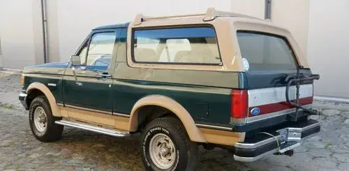 FORD Bronco 