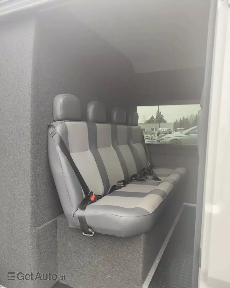 FIAT Ducato MAXI Brygadówka 7 osób 