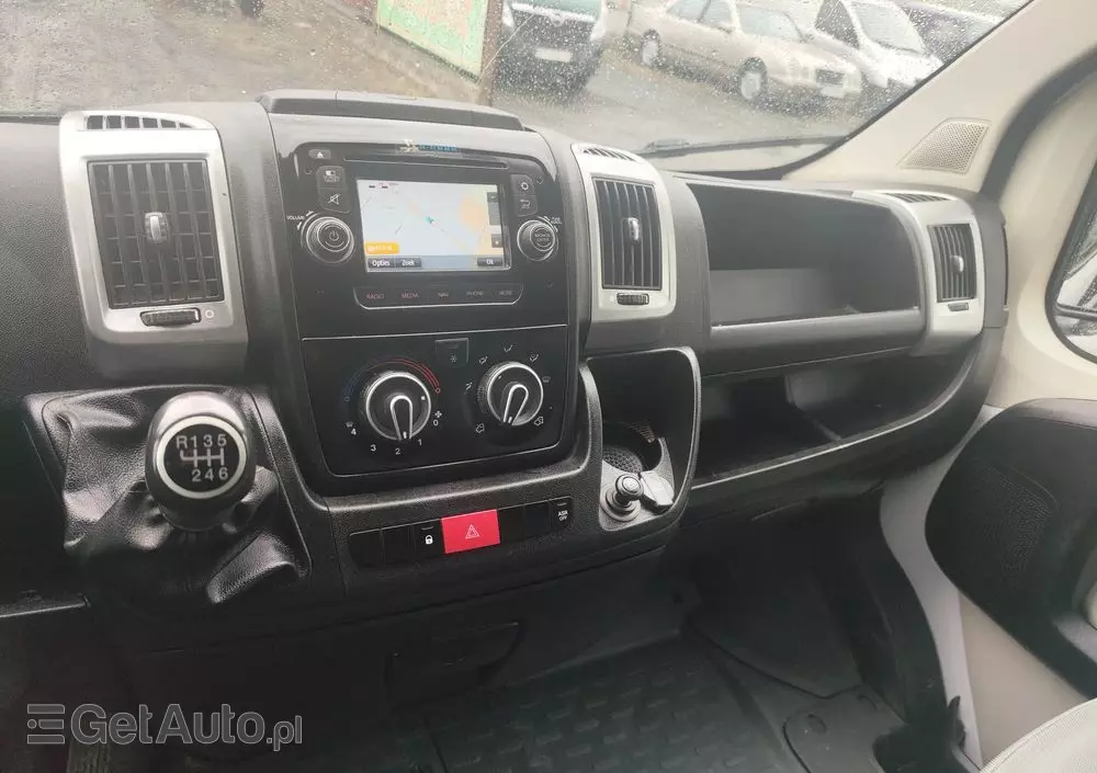 FIAT Ducato MAXI Brygadówka 7 osób 