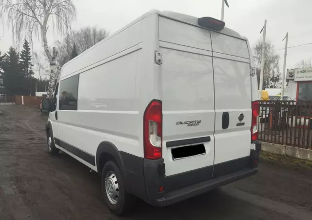 FIAT Ducato MAXI Brygadówka 7 osób 