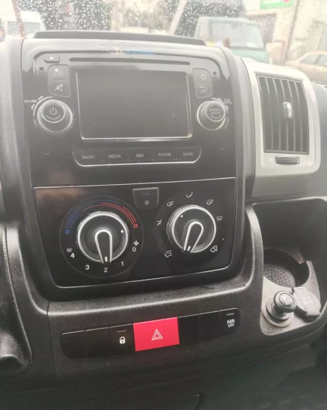 FIAT Ducato MAXI Brygadówka 7 osób 