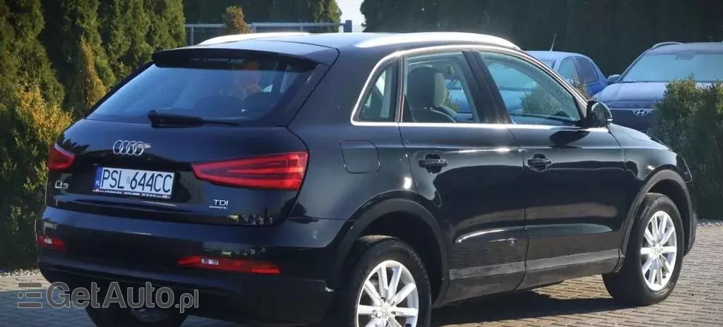 AUDI Q3 
