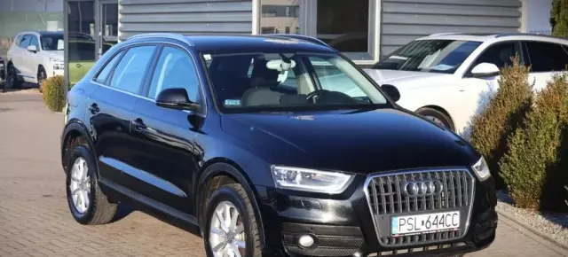 AUDI Q3 