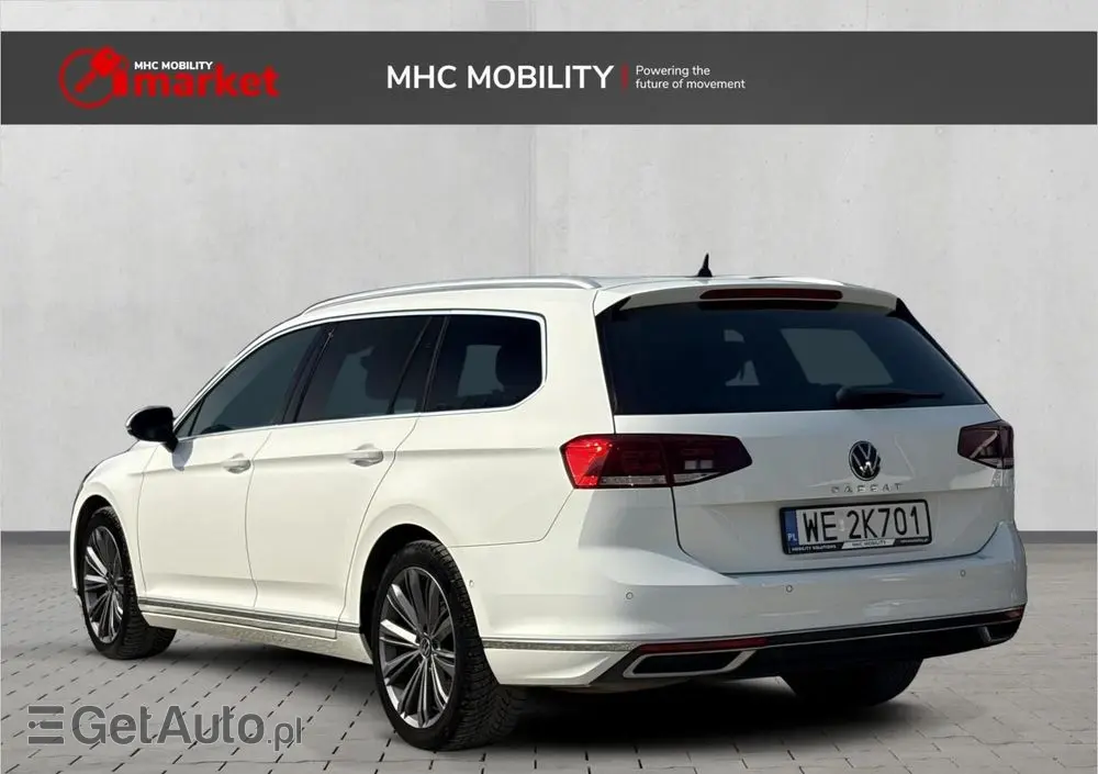 VOLKSWAGEN Passat Variant 2.0 TDI Elegance DSG