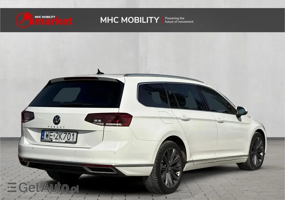 VOLKSWAGEN Passat Variant 2.0 TDI Elegance DSG