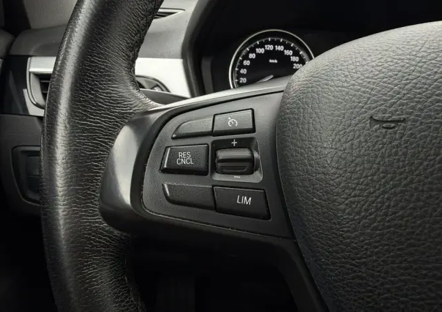 BMW X1 SDrive18i Business Edition