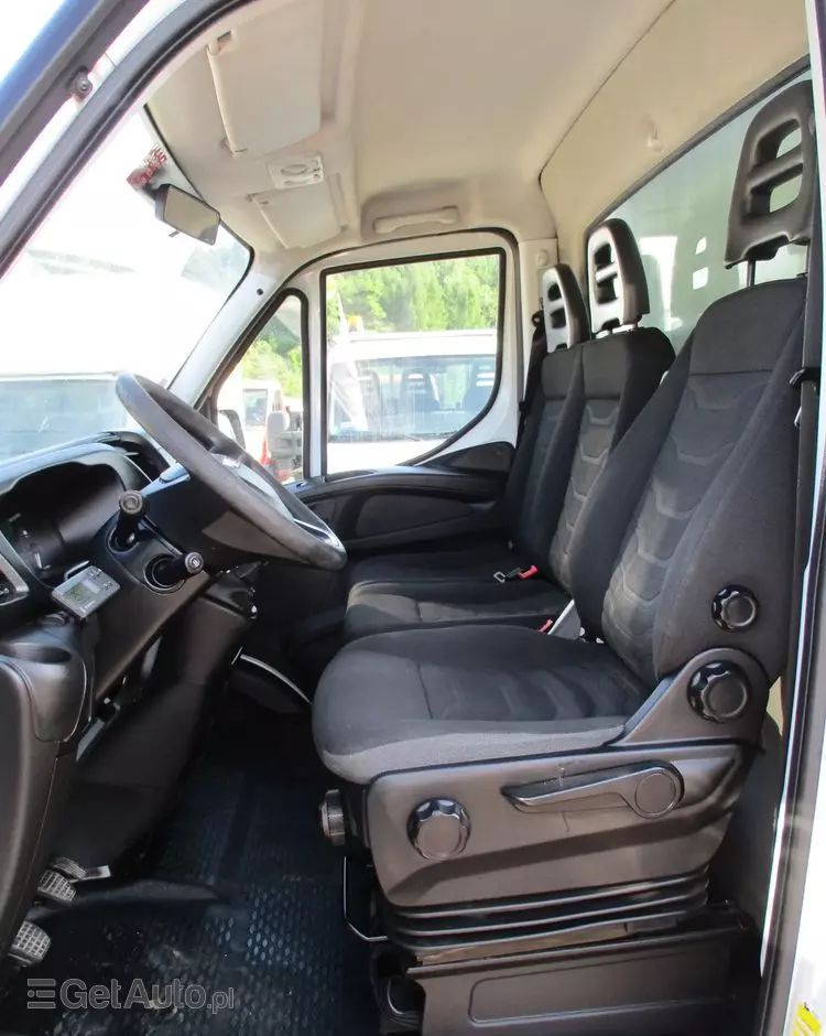 IVECO Daily 35C13 chłodnia Mroźnia na bliźniaku 35-130 Thermo King agregat 