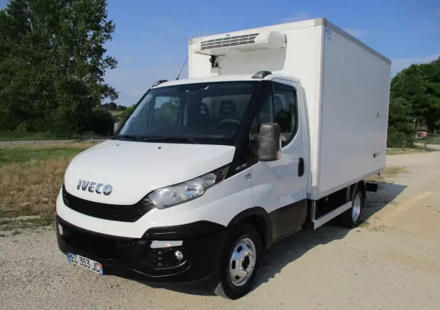 IVECO Daily 35C13 chłodnia Mroźnia na bliźniaku 35-130 Thermo King agregat 