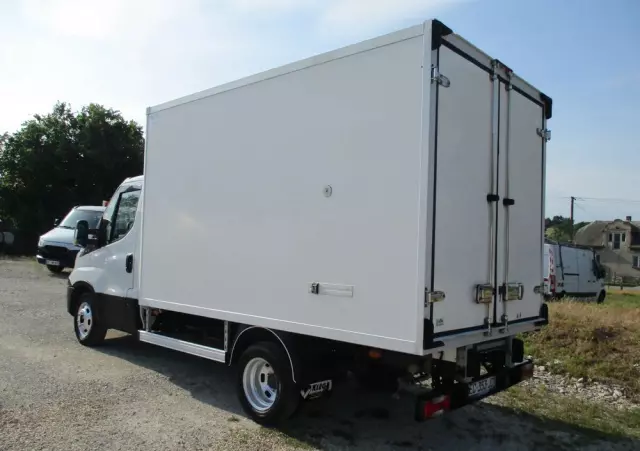 IVECO Daily 35C13 chłodnia Mroźnia na bliźniaku 35-130 Thermo King agregat 