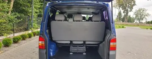 VOLKSWAGEN TRANSPORTER 