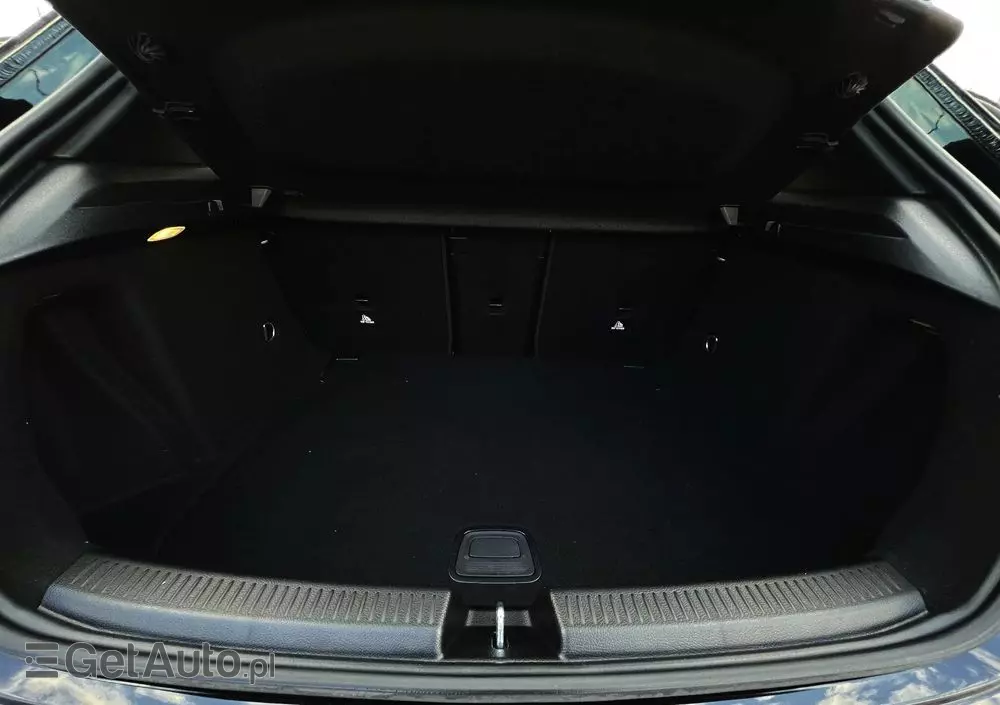 MERCEDES-BENZ Klasa A 200 d 8G-DCT Style