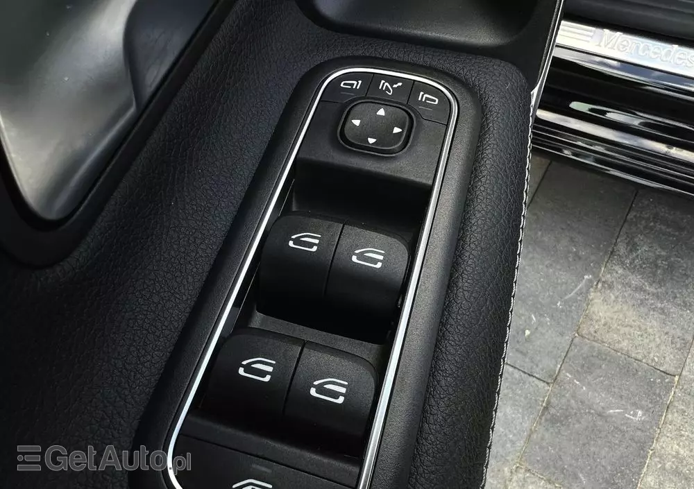 MERCEDES-BENZ Klasa A 200 d 8G-DCT Style