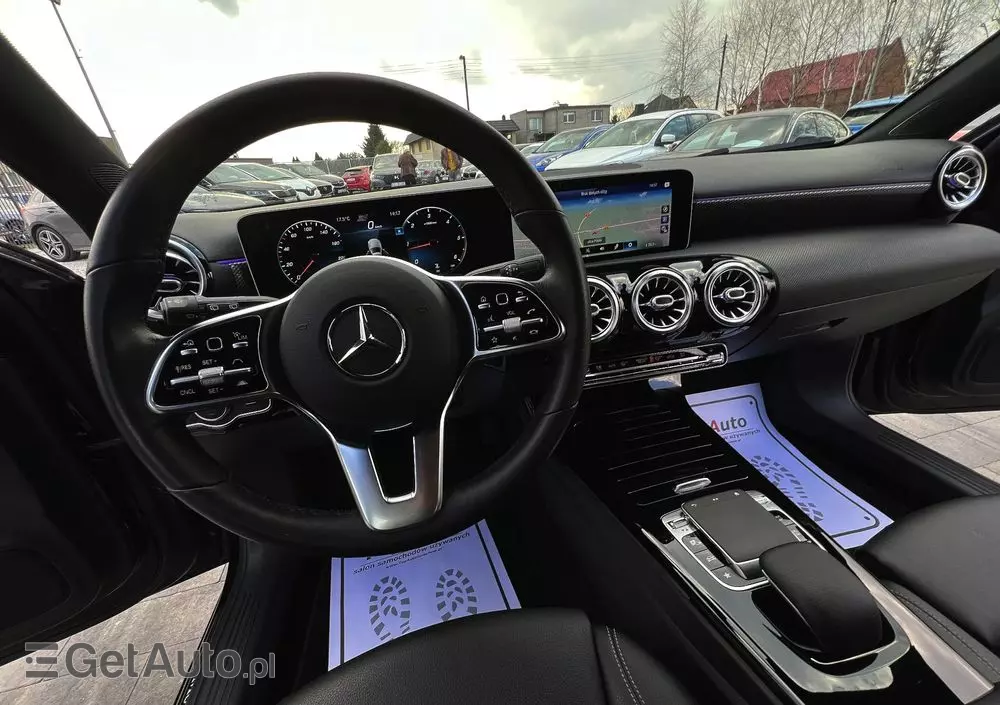 MERCEDES-BENZ Klasa A 200 d 8G-DCT Style