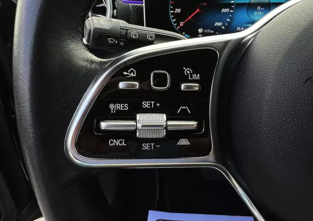 MERCEDES-BENZ Klasa A 200 d 8G-DCT Style