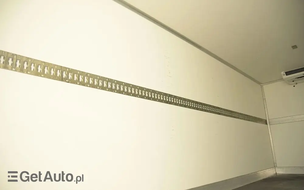 IVECO 72C17  3,0 170KM bez adblue euro 5 Zanotti Z380  6,1m 12 palet dł -20+20 ładowność 3460kg 