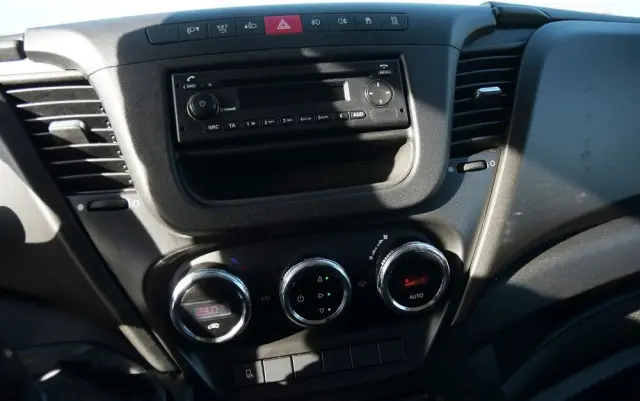 IVECO 72C17  3,0 170KM bez adblue euro 5 Zanotti Z380  6,1m 12 palet dł -20+20 ładowność 3460kg 