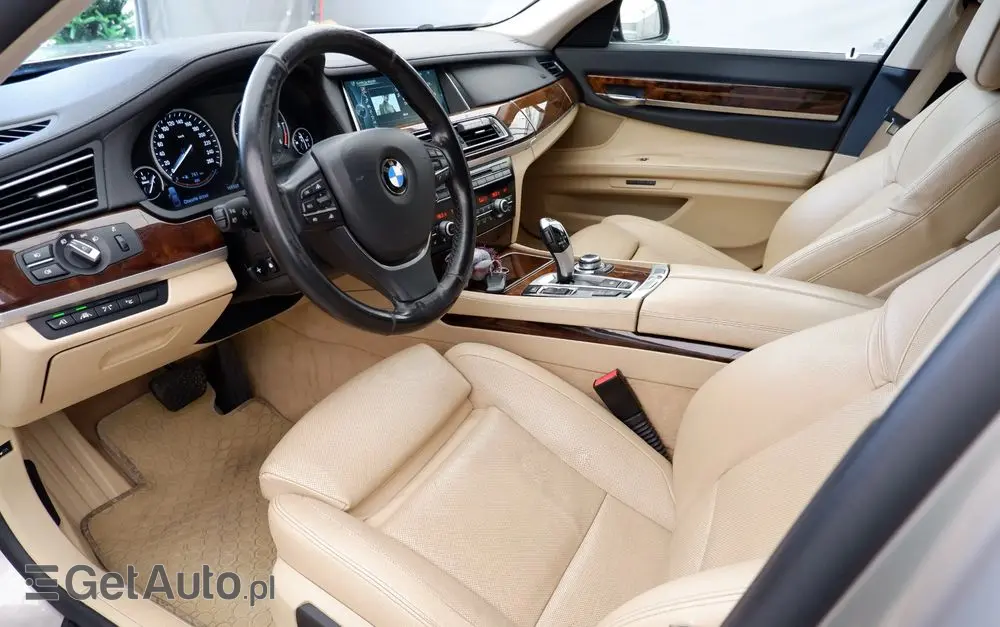 BMW Seria 7 
