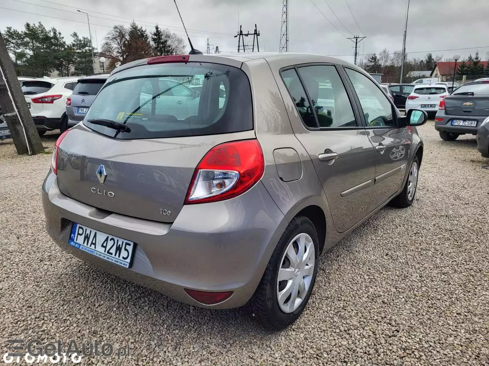 RENAULT Clio 1.2 16V TCE Alize
