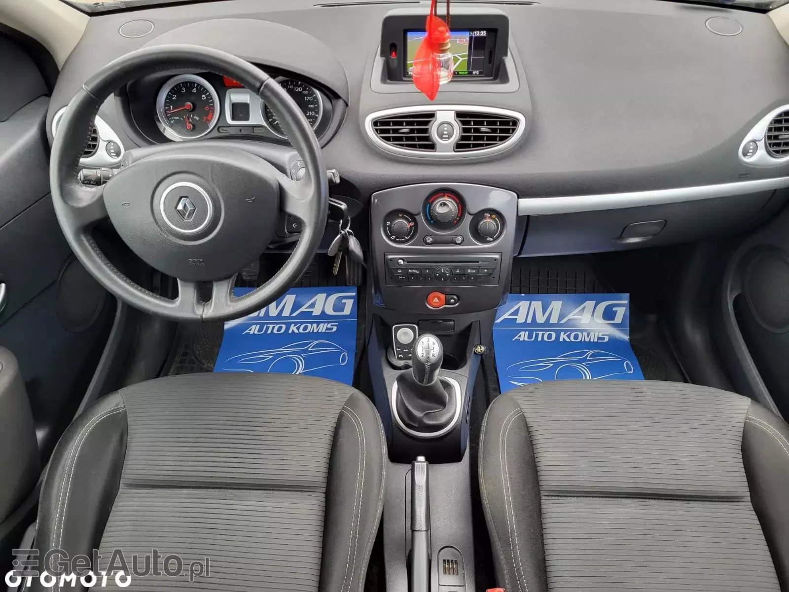 RENAULT Clio 1.2 16V TCE Alize