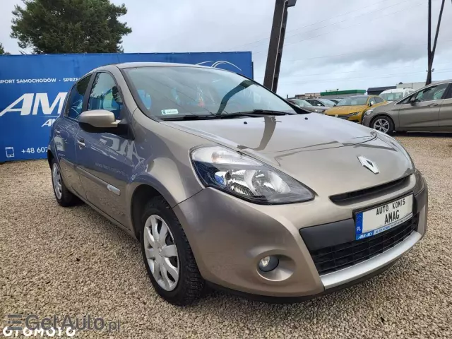 RENAULT Clio 1.2 16V TCE Alize