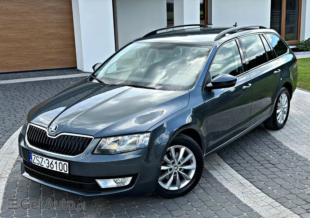SKODA Octavia 1.6 TDI (Green tec) DSG Ambition