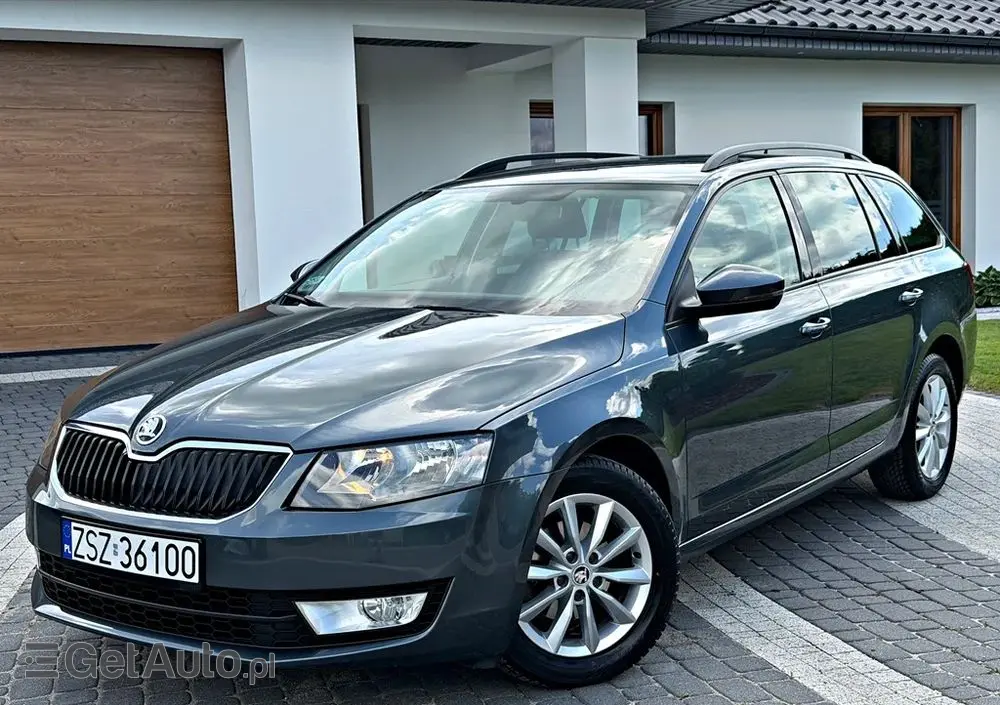 SKODA Octavia 1.6 TDI (Green tec) DSG Ambition