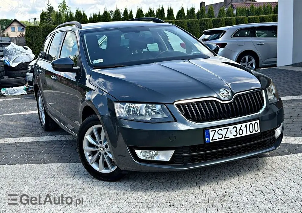 SKODA Octavia 1.6 TDI (Green tec) DSG Ambition