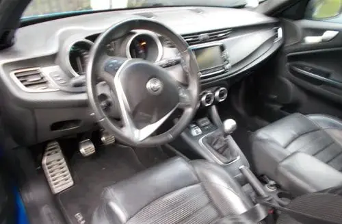 ALFA ROMEO Giulietta 