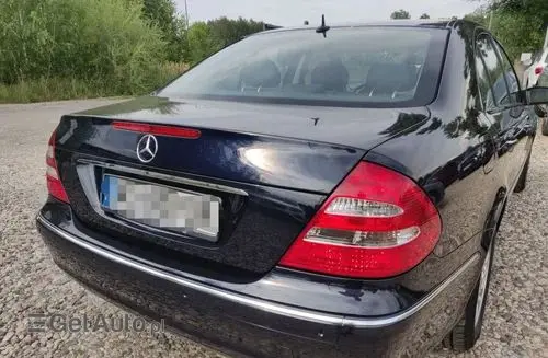 MERCEDES-BENZ Klasa E 