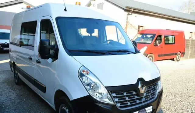 RENAULT Master 