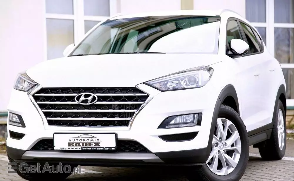 HYUNDAI Tucson 