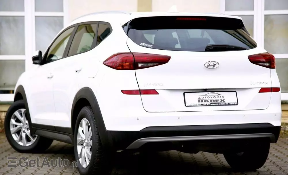 HYUNDAI Tucson 